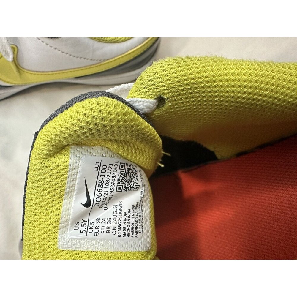 Nike Court Borough Low 2 Gray White and Yellow Smiley (GS) DO6688-100 Size 5.5YU - Picture 6 of 8